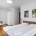 Loctowers A4-8-2 By Interhome