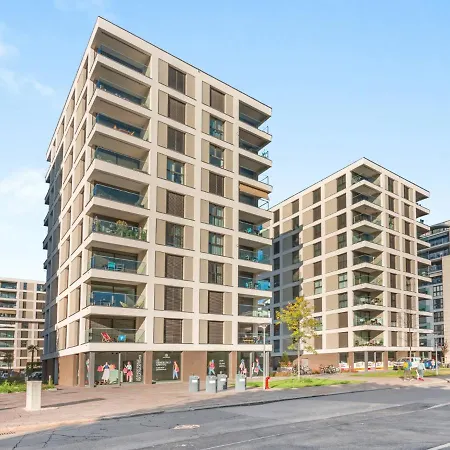 Loctowers A4-8-2 By Interhome Λοκάρνο