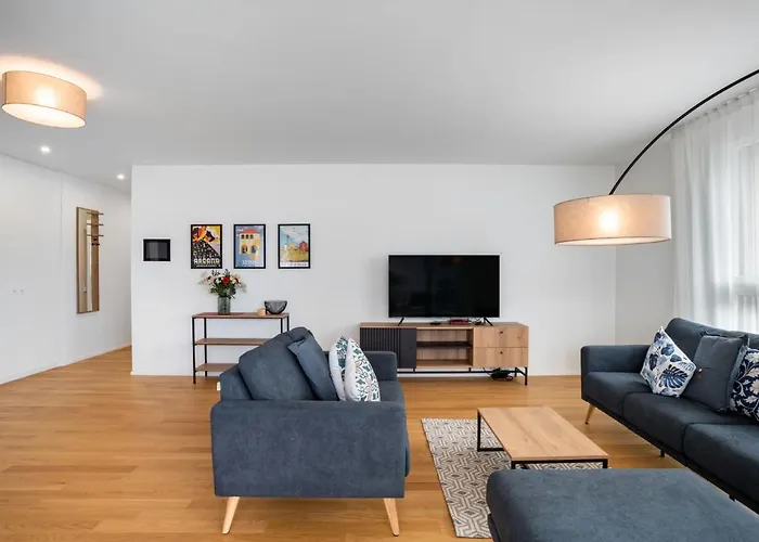 Loctowers A4-8-2 By Interhome * Locarno