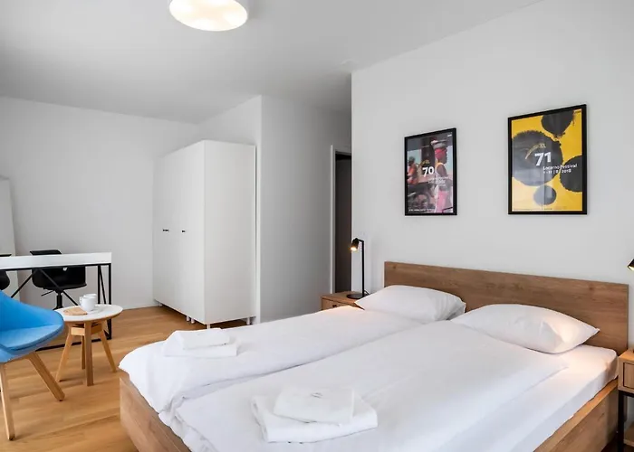 Loctowers A4-8-2 By Interhome