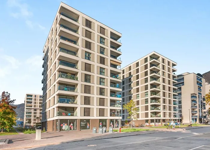 Loctowers A4-8-2 By Interhome 로카르노