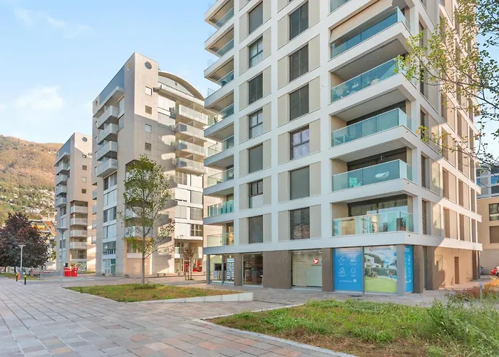 Loctowers A4-8-2 By Interhome * Λοκάρνο